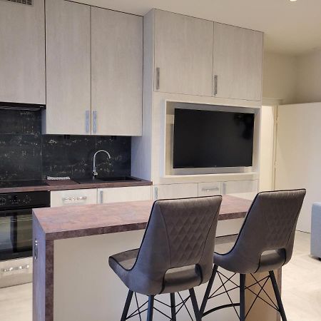 Lara II Apartman Debrecen Extérieur photo