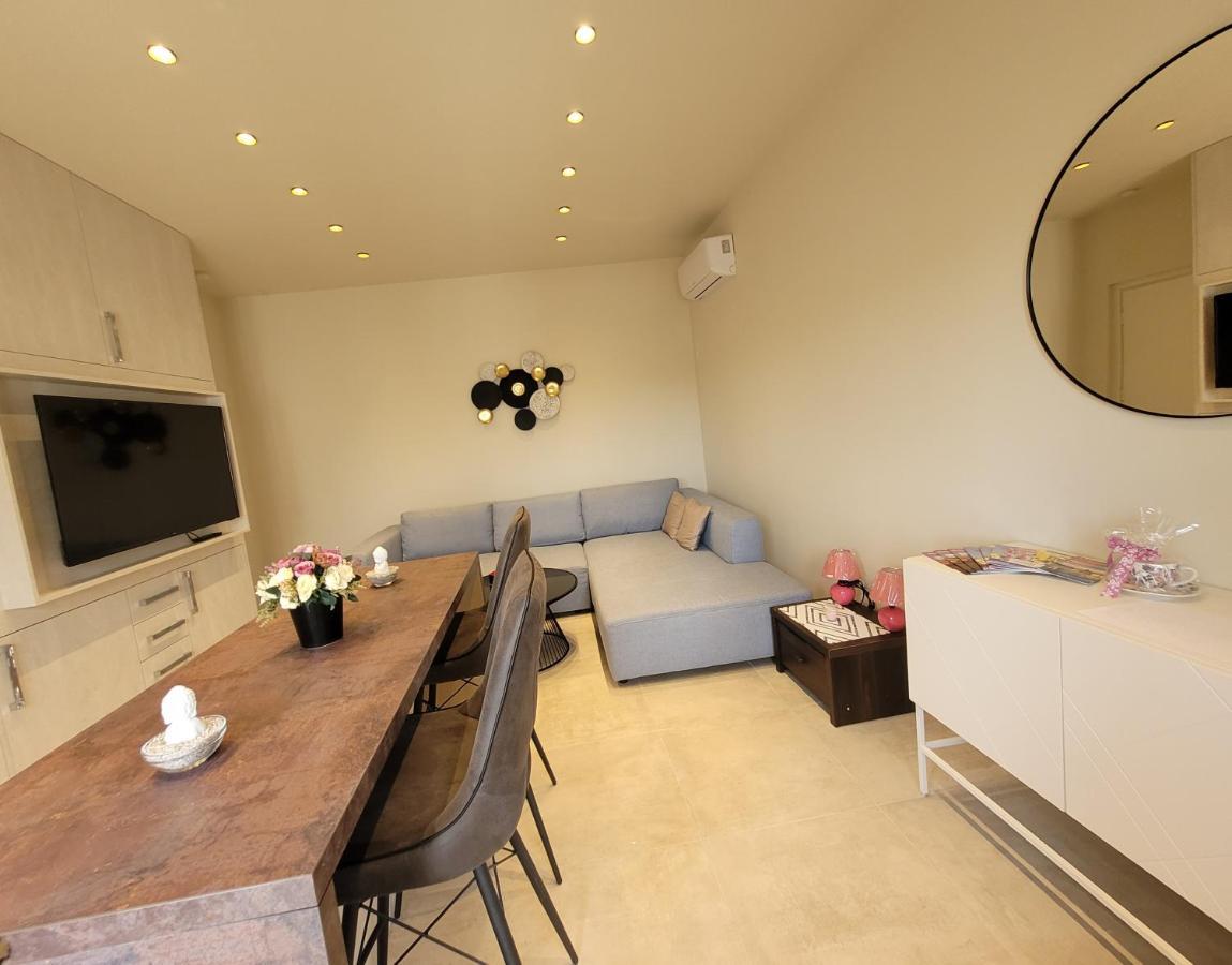 Lara II Apartman Debrecen Extérieur photo