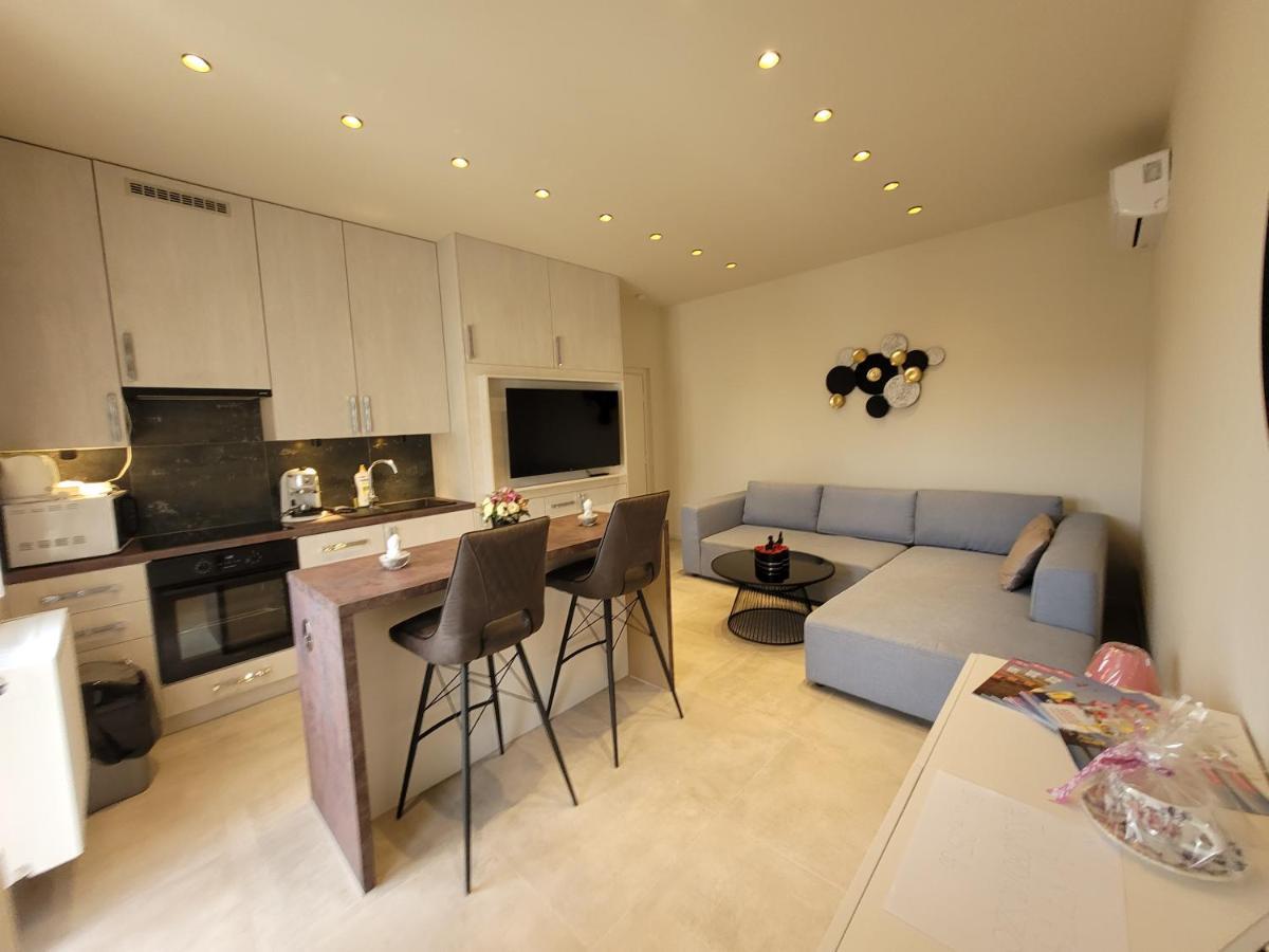 Lara II Apartman Debrecen Extérieur photo